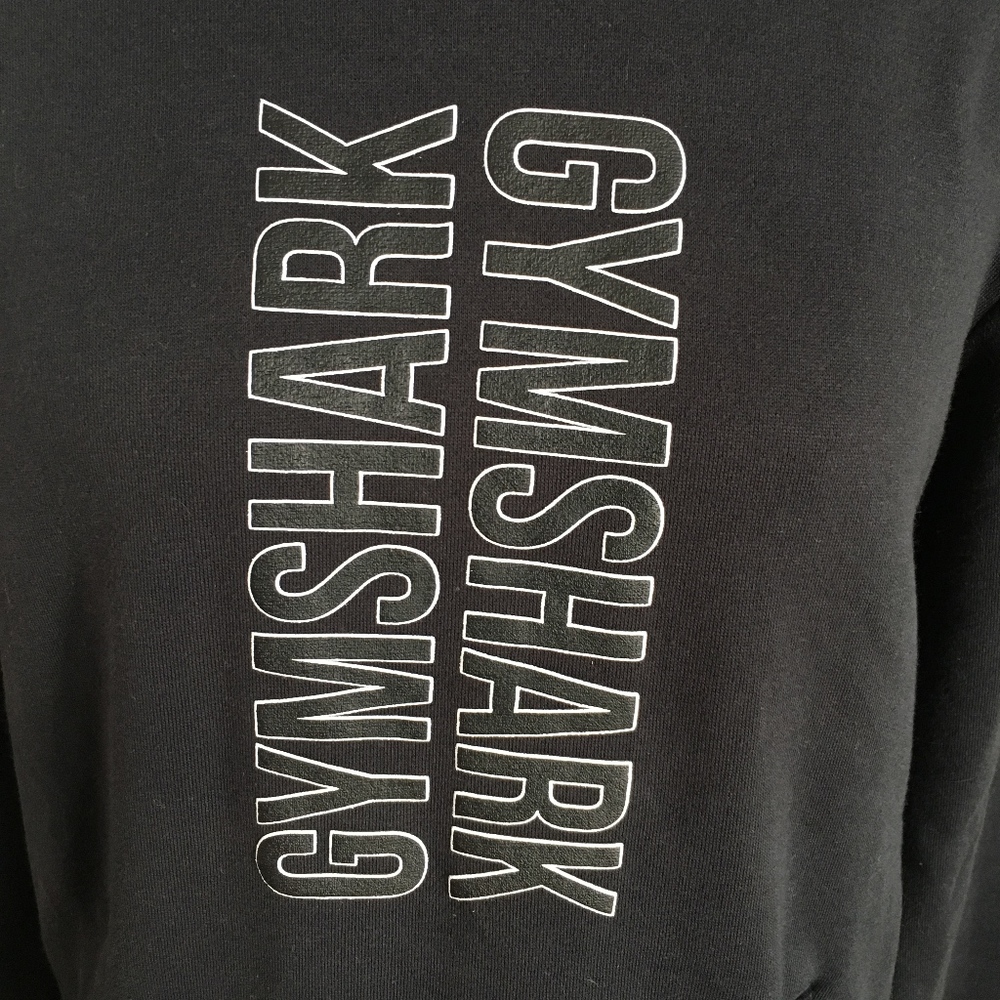 Gymshark Sweatshirt w Hood and Two Zipper Pockets